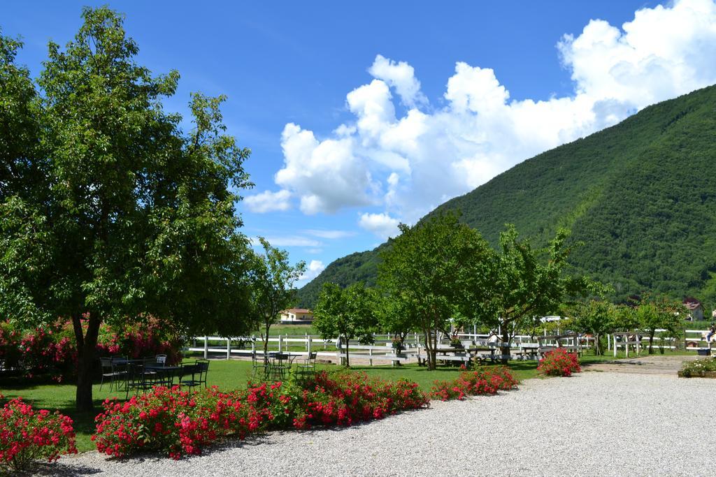 Agriturismo La Dolza Фоллина Экстерьер фото
