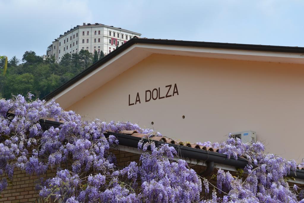 Agriturismo La Dolza Фоллина Экстерьер фото